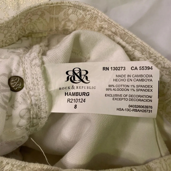 "Golden Glam: Rock & Republic Hamburg Pants, Size 8 - Metallic Shine  & Stylish. - Picture 5 of 8